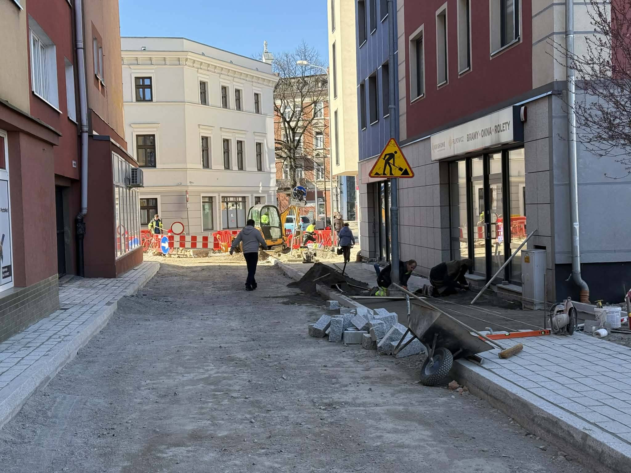 Plac budowy w sercu Jeleniej Góry