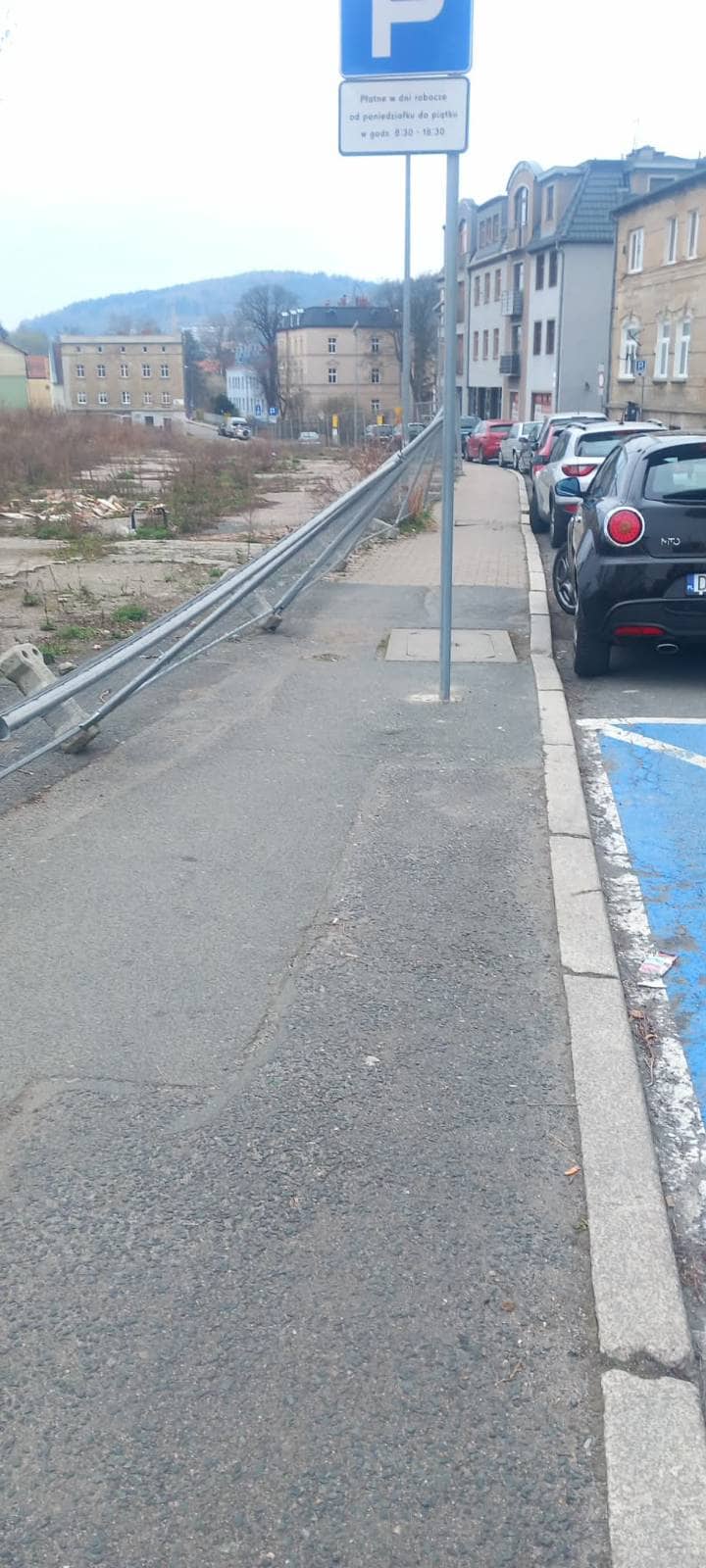 Co wyprostują to się przewróci