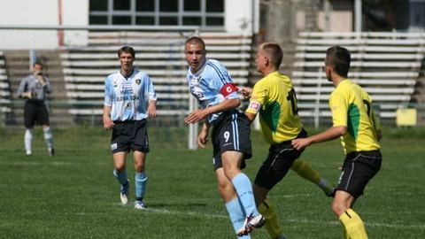 Bezbramkowa inauguracja