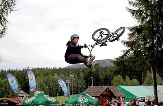 Rowerowe łamanie karku