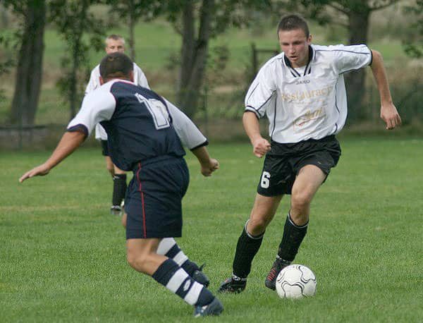 Zmiany w czołówce