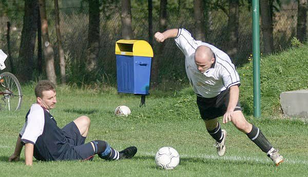 Zmiany w czołówce