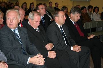 Radują się, póki są młodzi