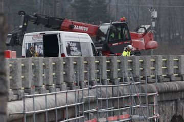 Zapora w rusztowaniach
