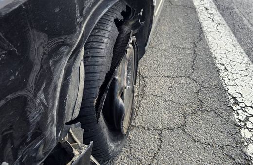 Passat z Audi starli się bokiem