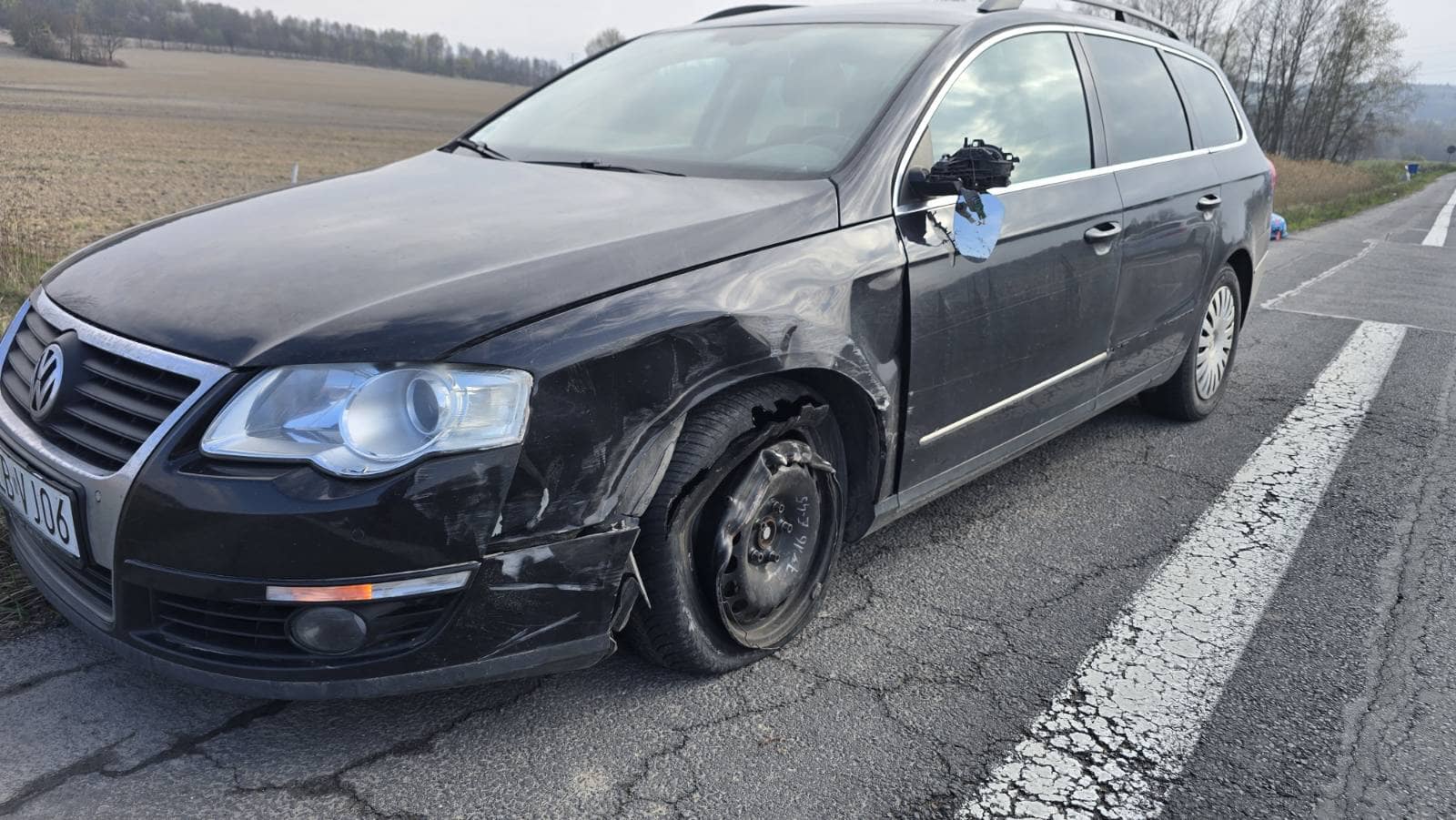 Passat z Audi starli się bokiem