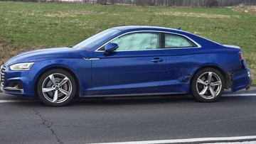 Passat z Audi starli się bokiem
