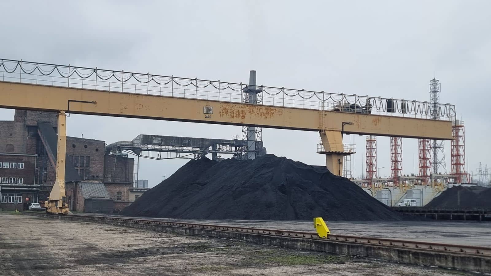 Rusza budowa źródła ciepła i prądu
