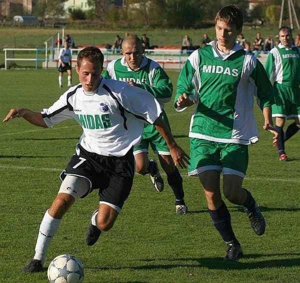 Lotnik liderem okręgówki