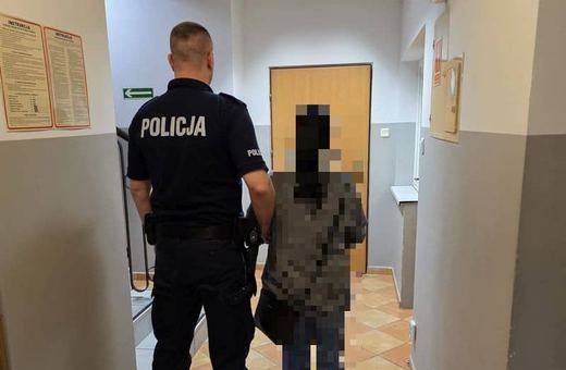 Zamiast pomagać w domu, to kradła