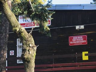 Przeprowadzka z baraku do byłej szkoły