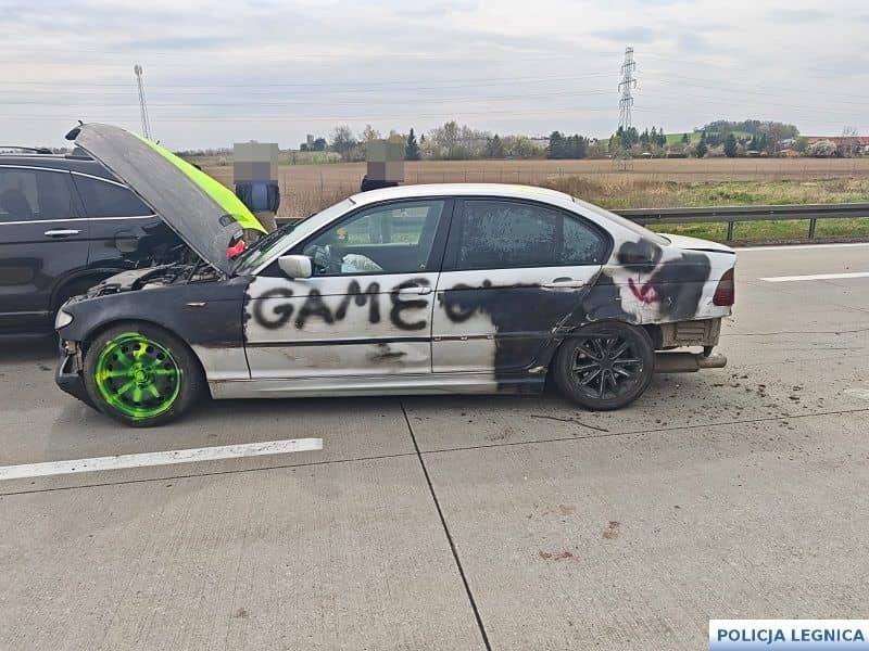 Kierowca BMW uciekał ulicami miasta, a następnie autostradą A4