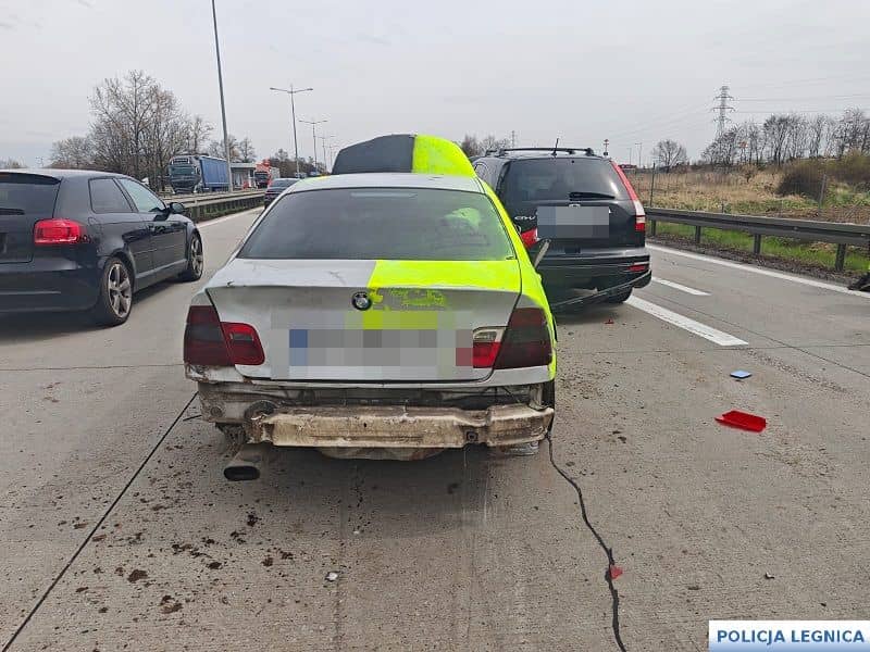 Kierowca BMW uciekał ulicami miasta, a następnie autostradą A4
