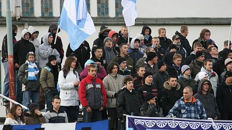 Górnik Wałbrzych wygrywa w piłkarskiej "świętej wojnie"