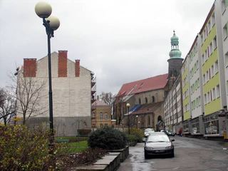Nowe budynki w starym centrum