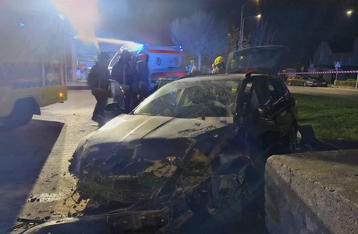 Nieplanowana wizyta na parkingu dyskontu handlowego