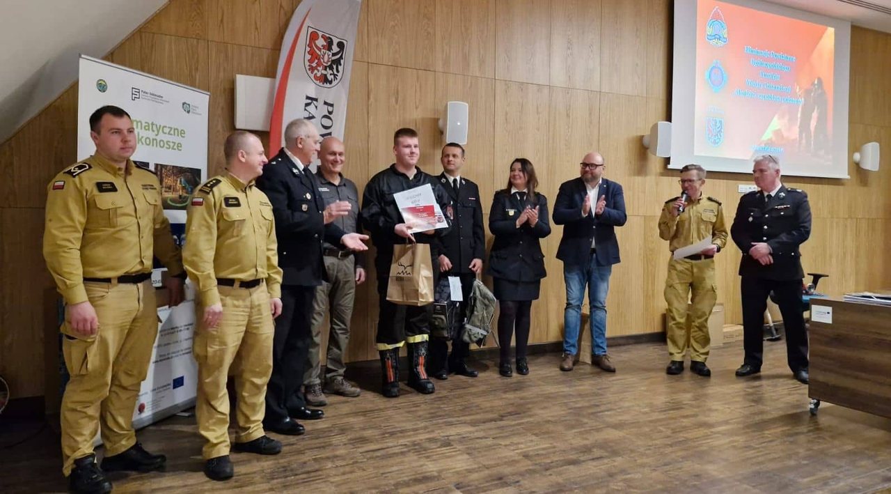 Młodzież rywalizowała w turnieju pożarniczym