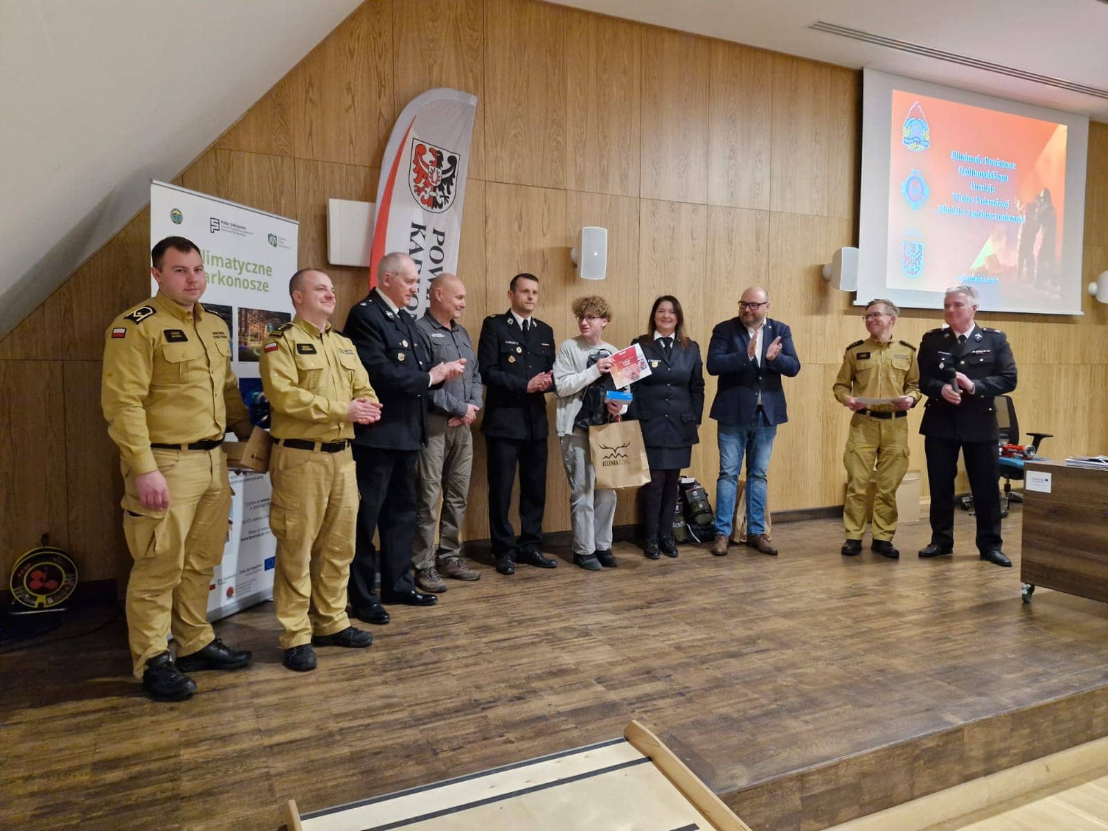 Młodzież rywalizowała w turnieju pożarniczym