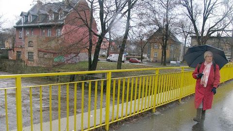 Kamienna w okolicy ul. Kasprowicza w poniedziałek przed godz. 12.