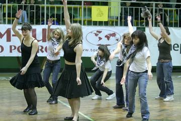 „Norwid” zdrowo świętował mikołajki
