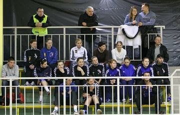Turniejowe zwycięstwo i porażka szczypiornistek Finepharmu