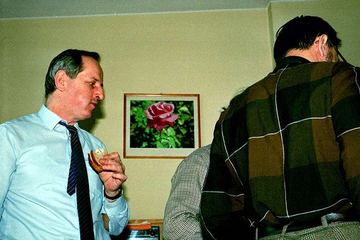 9 lat po wprowadzeniu stanu wojennego: zjazd Solidarności w Gdańsku: wśród delegatów ówczesny szef regionu jeleniogórskiego: Tadeusz Lewandowski.