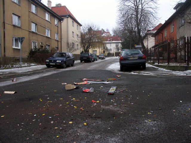 Ostre echa szampańskiej zabawy