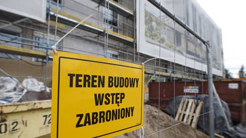 Rośnie hotel w centrum Jeleniej Góry