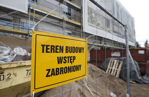 Rośnie hotel w centrum Jeleniej Góry