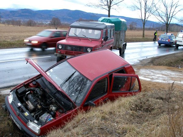 Wypadek na krajowej „trójce” – SPROSTOWANIE