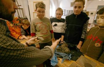 Nie święci garnki lepią…
