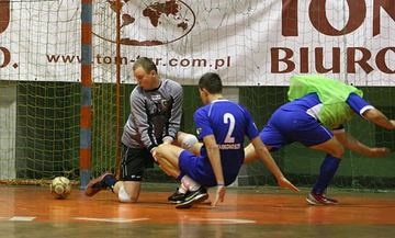 II liga MOS w futsalu: zwycięstwa faworytów
