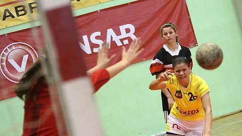 Nie było mocnych na Karolinę Konsur, która w tym meczu zdobyła 12 bramek