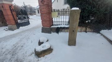 Tu wykonywano kary. Kamień hańby w sercu Miłkowa