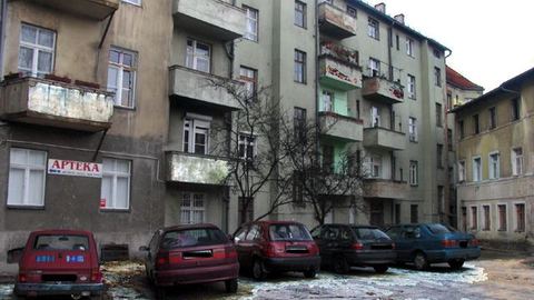 Tragedia rozegrała się na tyłach ulicy Wolności.