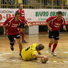 Kry – Cha Bus samotnym liderem I ligi MOS