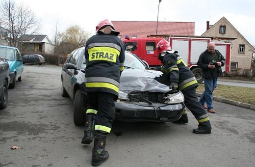 Niebezpiecznie przy Kolegium Karkonoskim