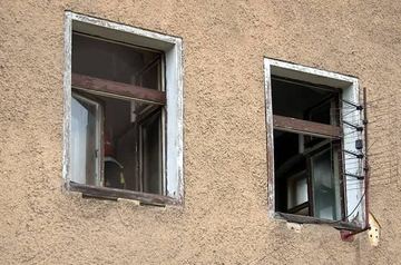Po pożarze – życie zawdzięcza sąsiadom i strażakom