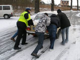 Zima wróciła – wypadek pod Dziwiszowem