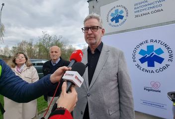Motoambulans pogotowia wraca na drogi