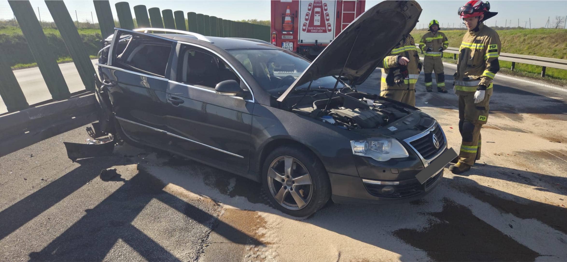 Mały karmbol z udziałem czterech samochodów