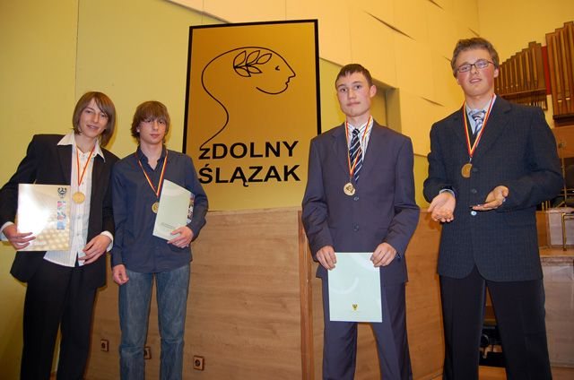 Honory dla wybitnych gimnazjalistów