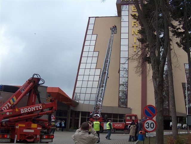 Płonął hotel – goście ewakuowani
