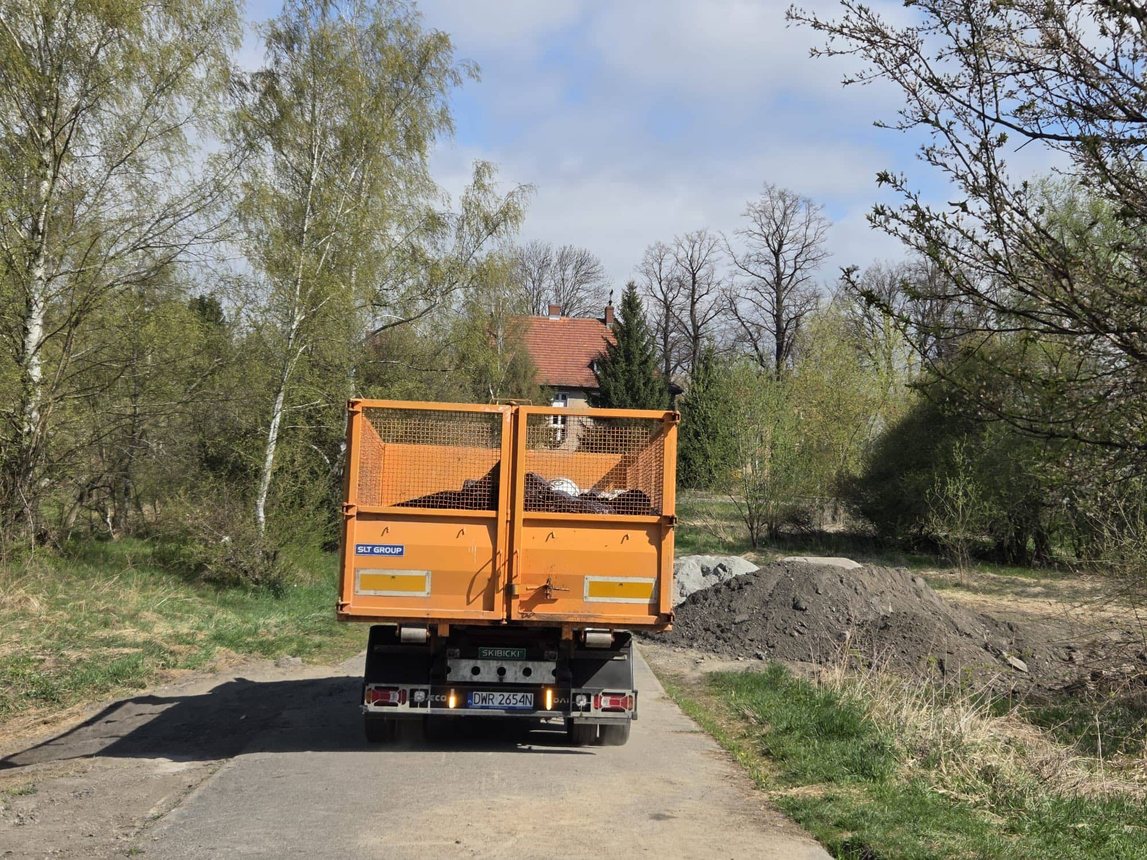 "Tona śmieci"... Wzięli sprawy w swoje ręce