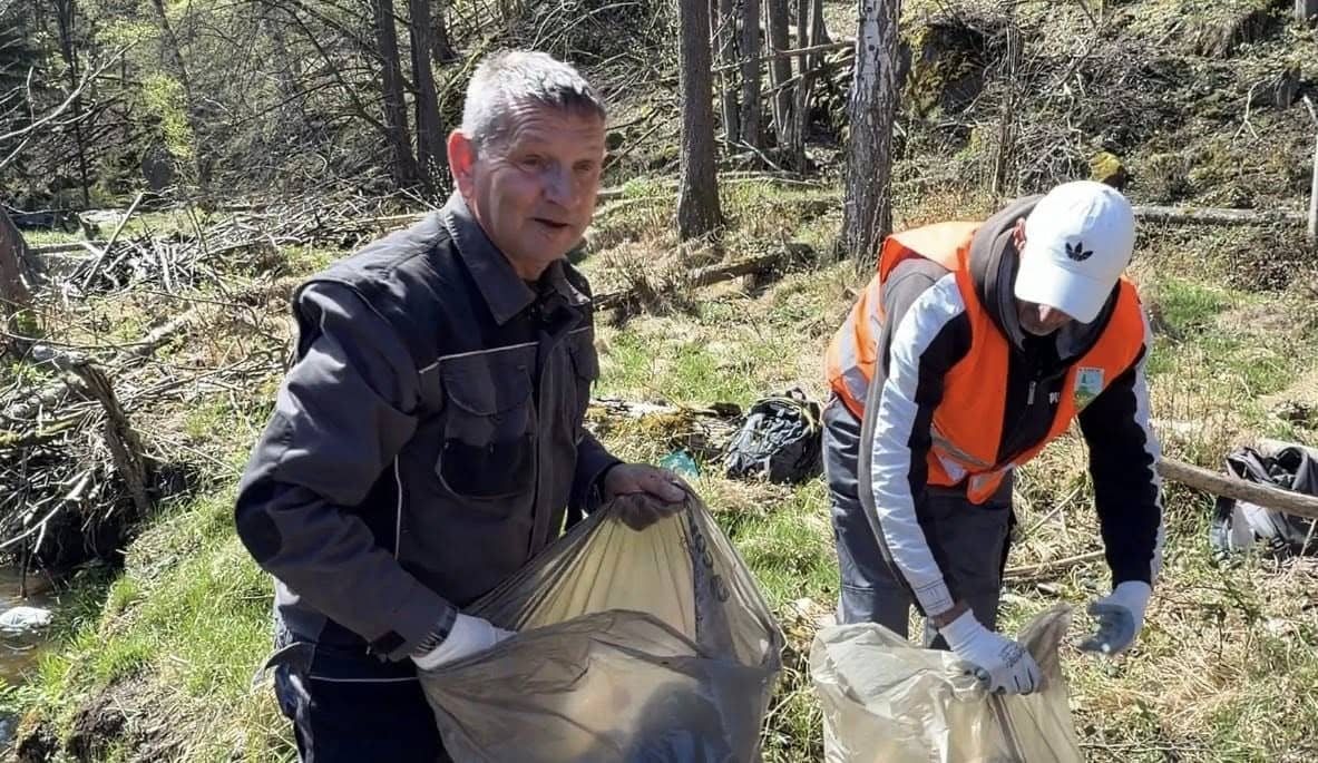 "Tona śmieci"... Wzięli sprawy w swoje ręce