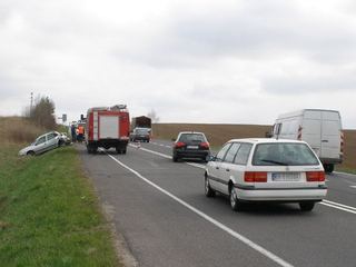 Wypadek przed Barcinkiem – są ranni