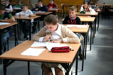 Matematyczno–przyrodnicze boje w „trzynastce”