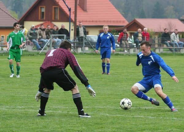Ostre strzelanie piłkarzy Lotnika