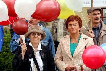 Lewica manifestowała, prawica zakłócała