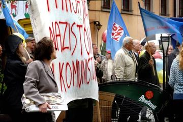 Lewica manifestowała, prawica zakłócała